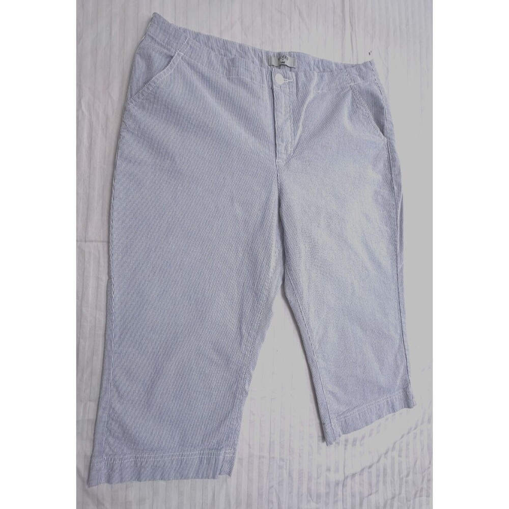 RIDERS BY LEE WOMENS CAPRIS PANTS SIZE 16